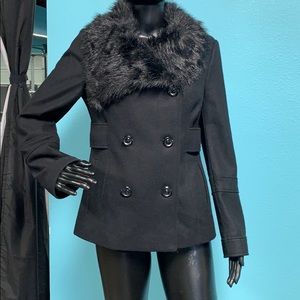 Black wool Peacoat with faux fur collar